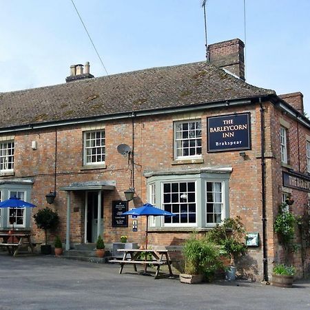 The Barleycorn Inn Collingbourne Ducis Экстерьер фото